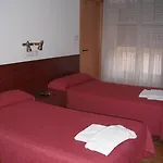 Cumbre Hostal Zaragoza