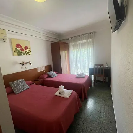 Cumbre Hostel