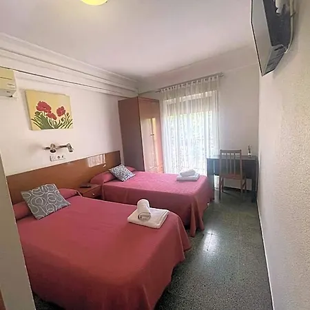 Cumbre Hostel *